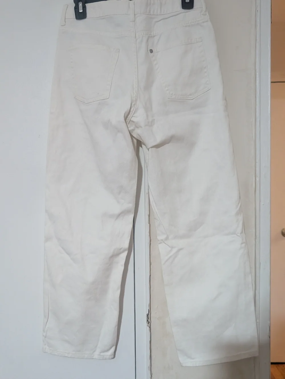 H&M White Loose Straight-Leg Jeans